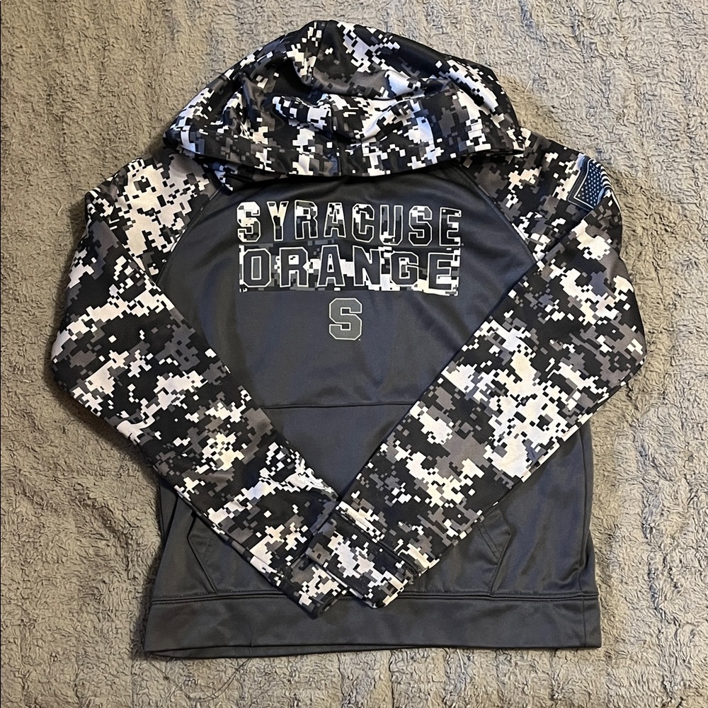 Syracuse Kids Gray/White Digital Camo Hoodie | M (12/14)